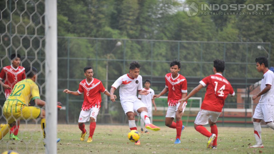 Pasukan U-23 menang 2-0 atas tim Pra PON DKI Jakarta. Copyright: &copy; Ratno Prasetyo/INDOSPORT